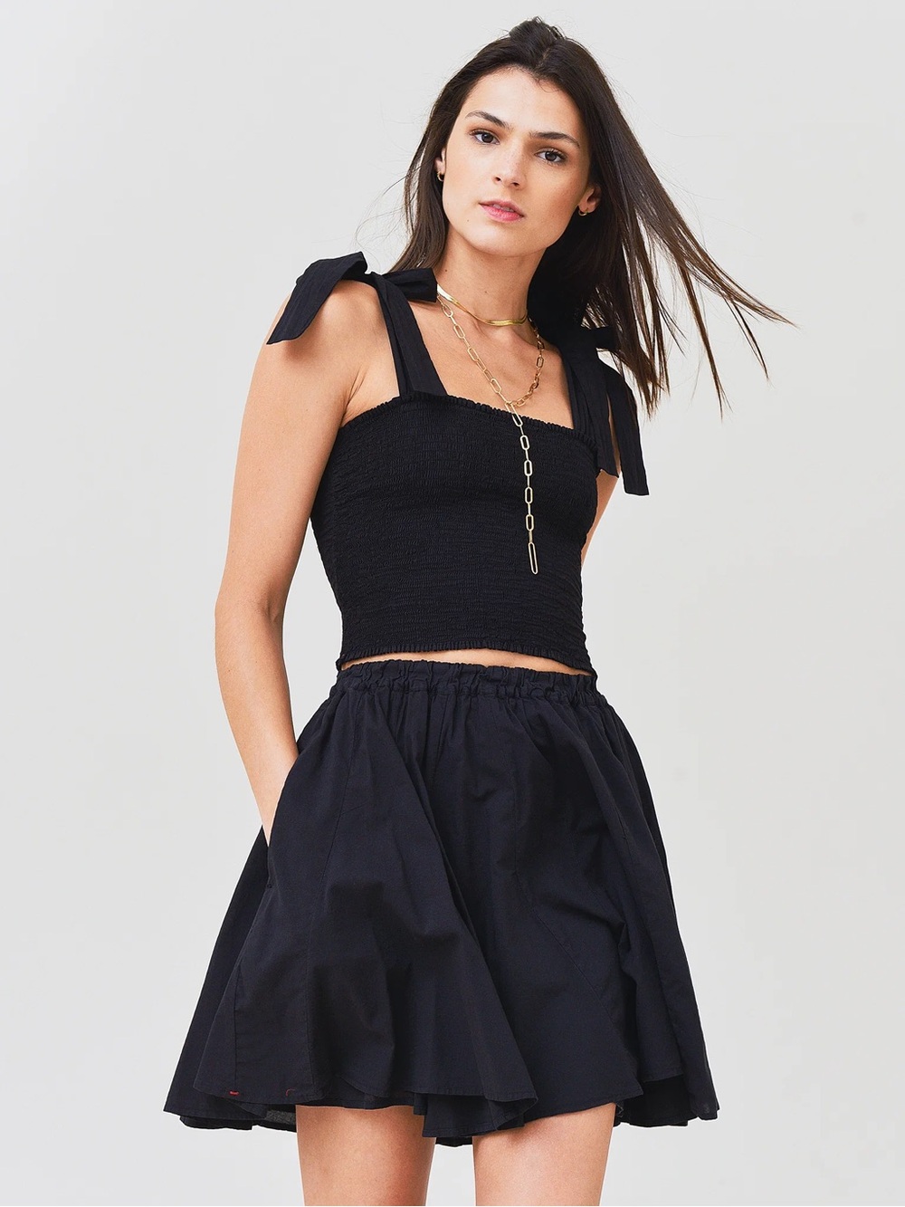 Xirena black Cassidy skirt with pockets